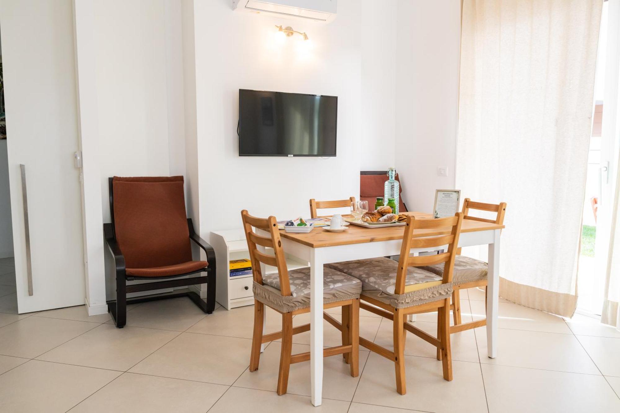 Residenza Del Barone Luxury House - Pula, Sardegna Lejlighed Eksteriør billede
