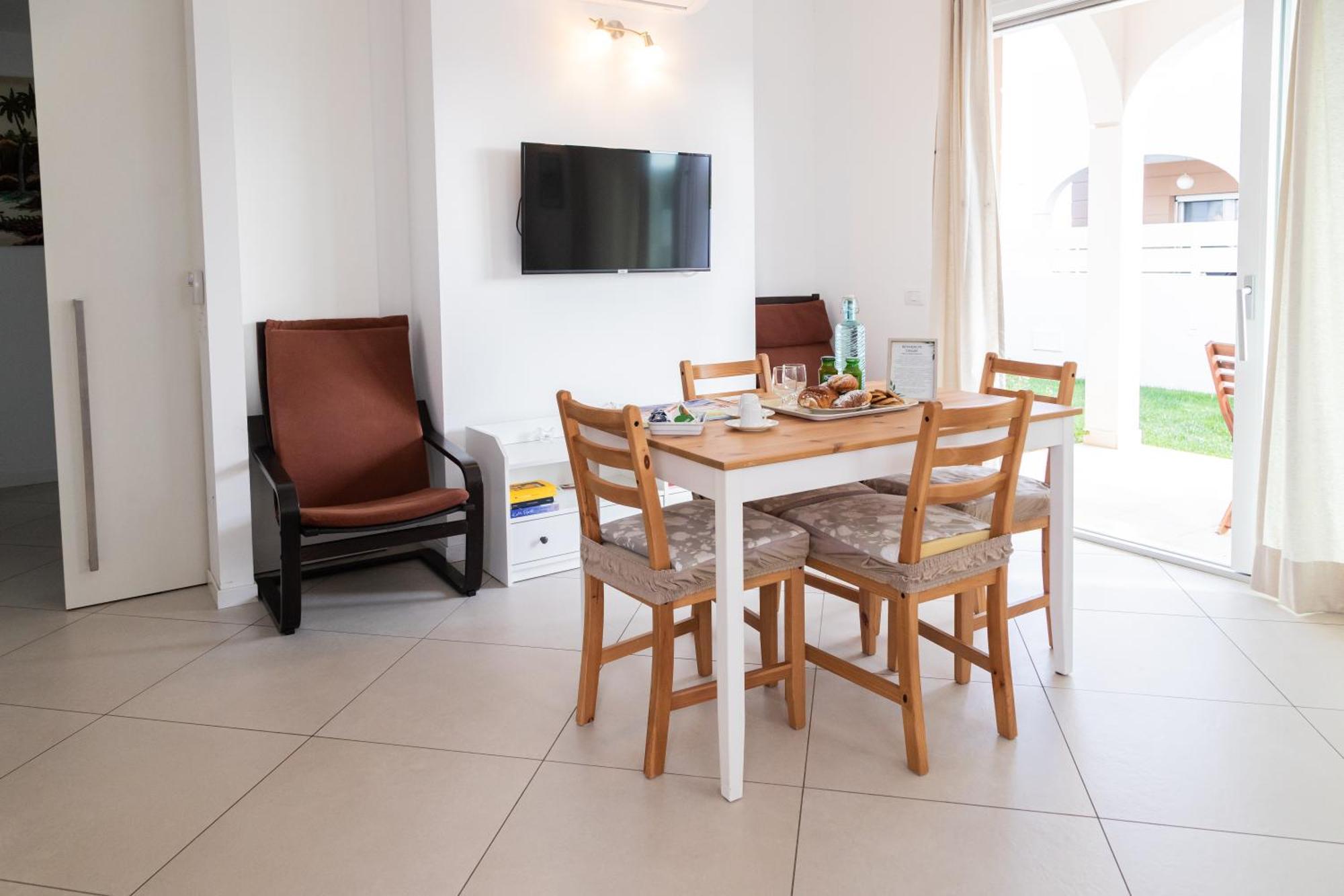 Residenza Del Barone Luxury House - Pula, Sardegna Lejlighed Eksteriør billede