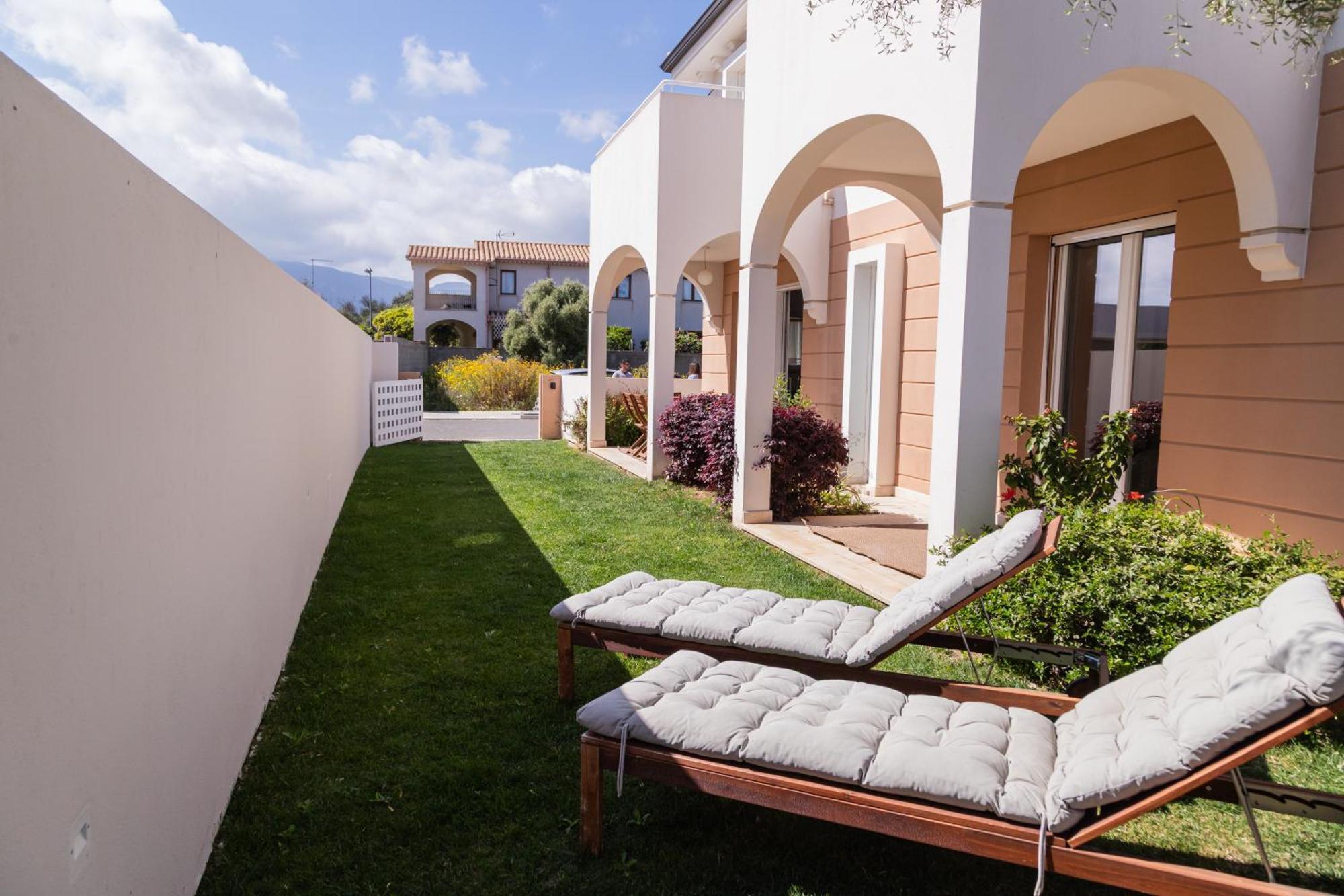 Residenza Del Barone Luxury House - Pula, Sardegna Lejlighed Eksteriør billede